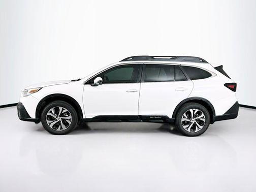 Crystal White Pearl 2022 Subaru Outback Limited