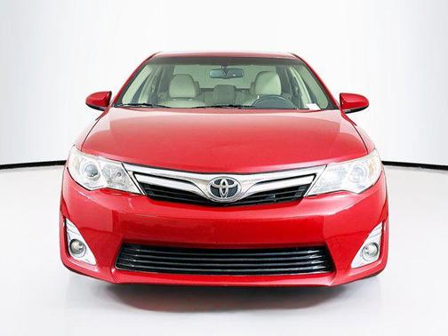 Barcelona Red Metallic 2013 Toyota Camry XLE