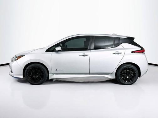 Brilliant Silver Metallic 2019 Nissan Leaf SV PLUS