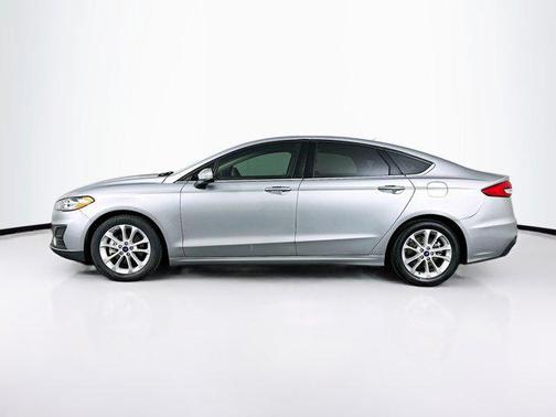 2020 Ford Fusion Hybrid SE