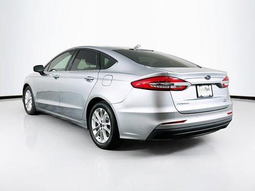 2020 Ford Fusion Hybrid SE