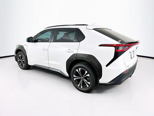 Wind Chill Pearl 2024 Toyota bZ4X XLE