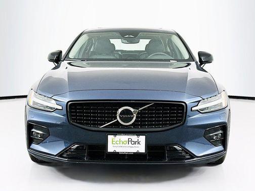2025 Volvo S60 B5 Core