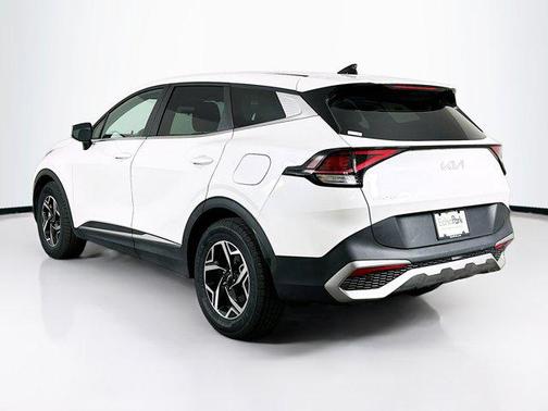 2024 Kia Sportage LX