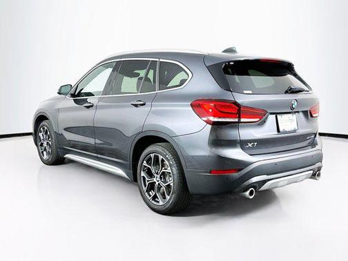 2022 BMW X1 sDrive28i