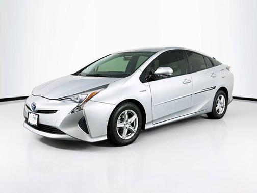 2016 Toyota Prius Three