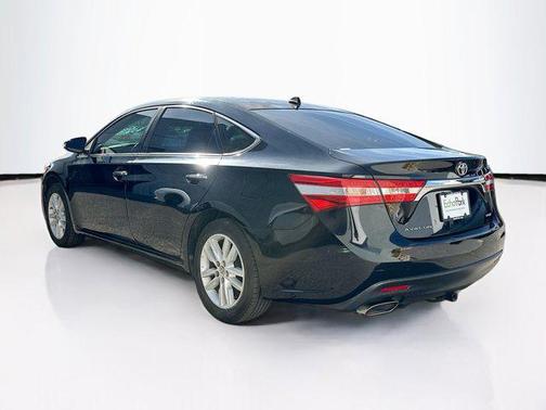 2013 Toyota Avalon XLE
