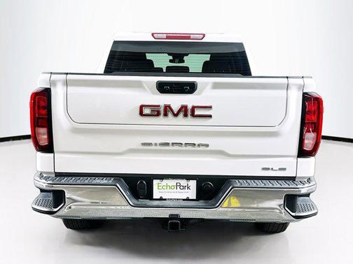 2024 GMC Sierra 1500 SLE