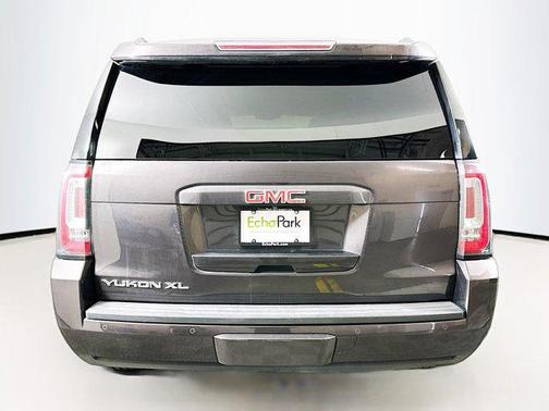2016 GMC Yukon XL SLE