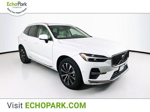 2023 Volvo XC60 B5 Plus Bright Theme