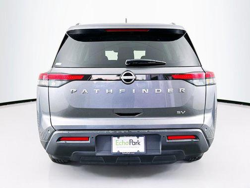 2024 Nissan Pathfinder SV FWD