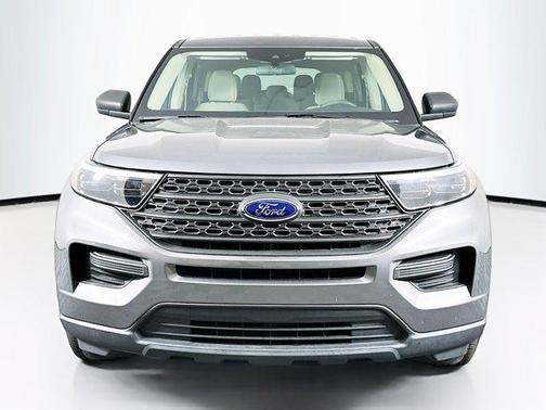 2022 Ford Explorer Base