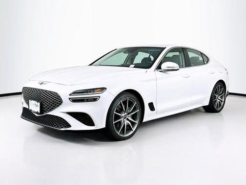 2023 Genesis G70 2.0T RWD