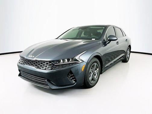 2022 Kia K5 LXS