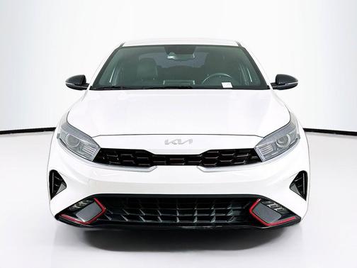 Snow White Pearl 2023 Kia Forte GT-Line