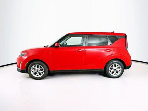 Inferno Red 2025 Kia Soul LX