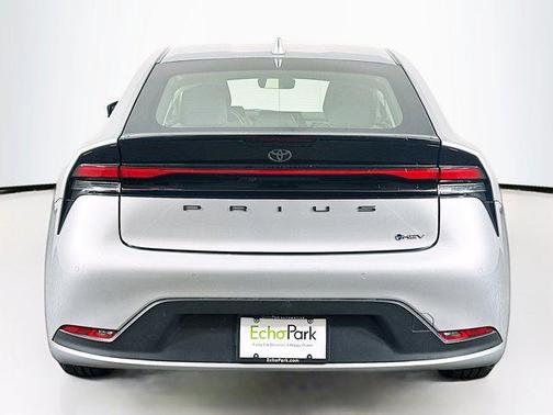 2023 Toyota Prius LE