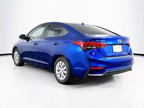 Admiral Blue 2022 Hyundai Accent SE