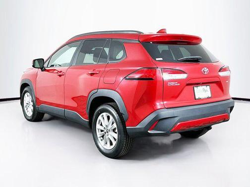 2022 Toyota Corolla Cross LE