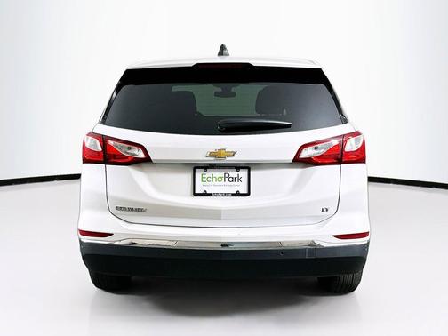 Iridescent Pearl Tricoat 2021 Chevrolet Equinox 1LT