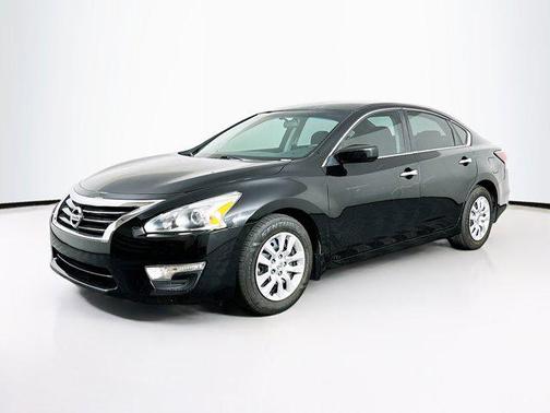Super Black 2015 Nissan Altima 2.5 S