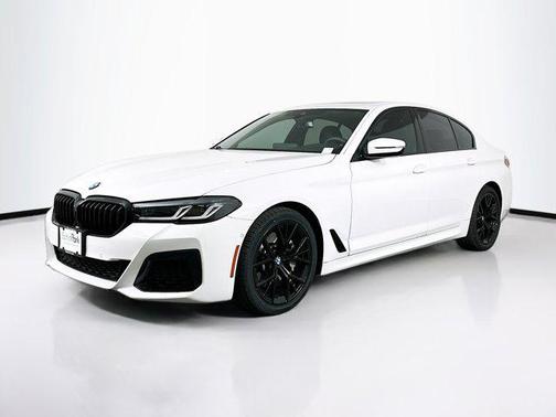 2022 BMW 530 i