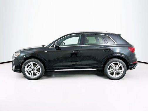 2024 Audi Q3 Premium 45 TFSI S line quattro Tiptronic