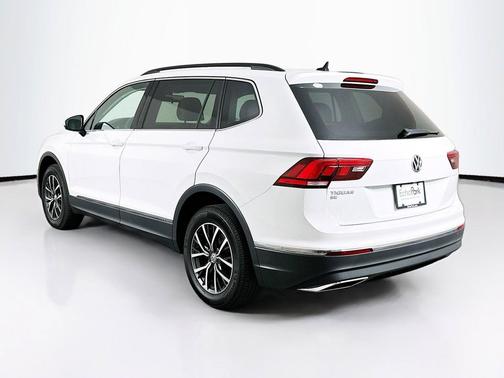 Pure White 2020 Volkswagen Tiguan 2.0T SE