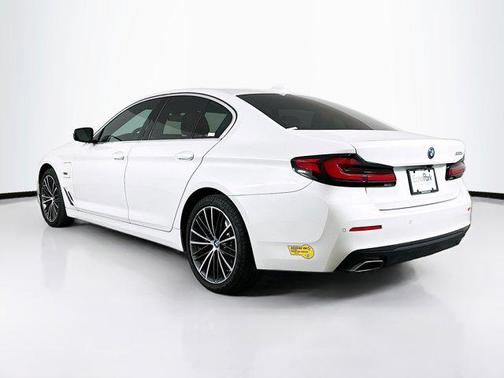 2022 BMW 530e Base