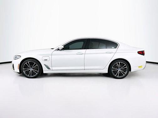 2022 BMW 530e Base