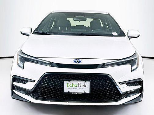 2024 Toyota Corolla Hybrid SE