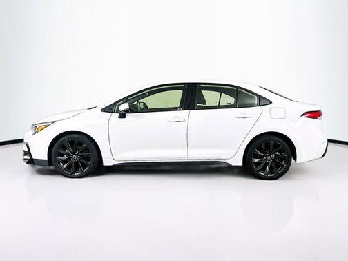 2024 Toyota Corolla Hybrid SE
