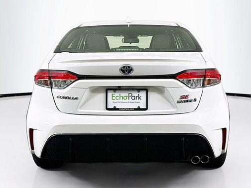 2024 Toyota Corolla Hybrid SE