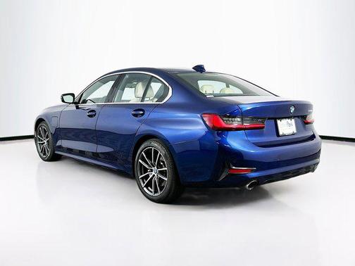 2021 BMW 330e Base