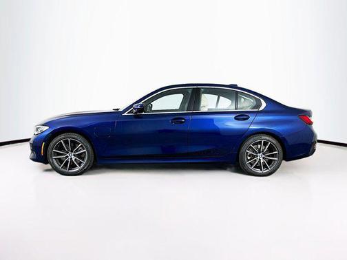 2021 BMW 330e Base