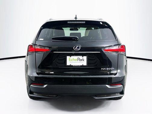 Obsidian 2015 Lexus NX 300h Base