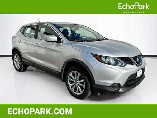 2017 Nissan Rogue Sport S