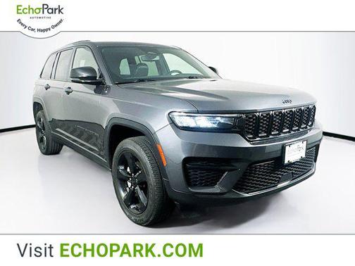 2022 Jeep Grand Cherokee Altitude