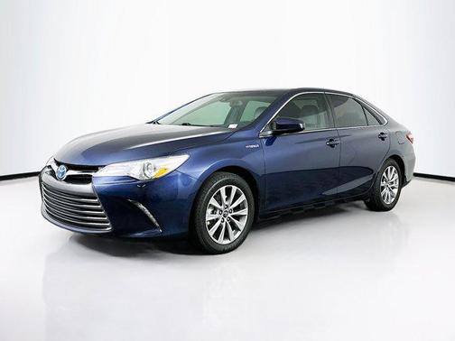 2017 Toyota Camry Hybrid XLE