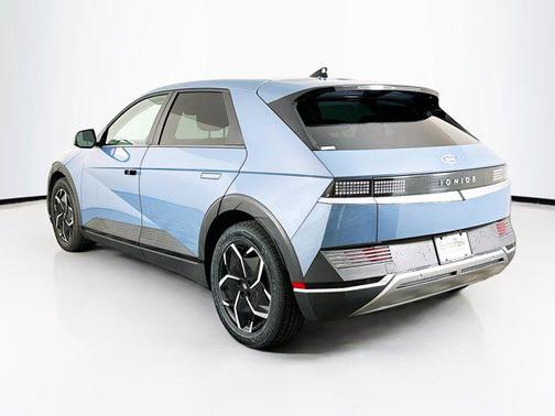 Lucid Blue 2024 Hyundai IONIQ 5 SEL