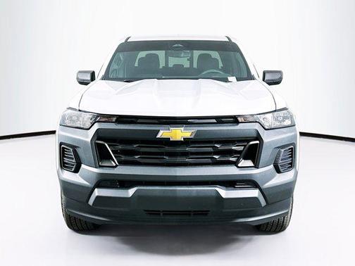 2024 Chevrolet Colorado WT