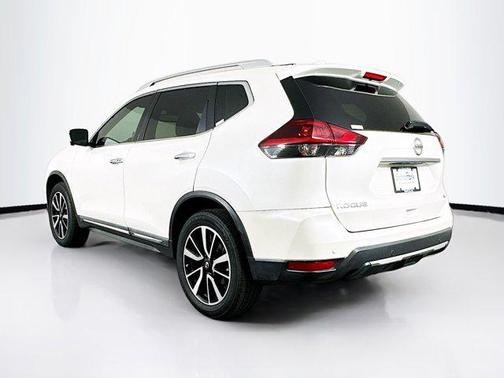 2020 Nissan Rogue SL