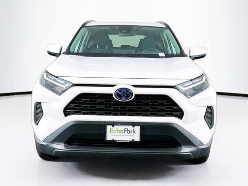 2023 Toyota RAV4 Hybrid LE