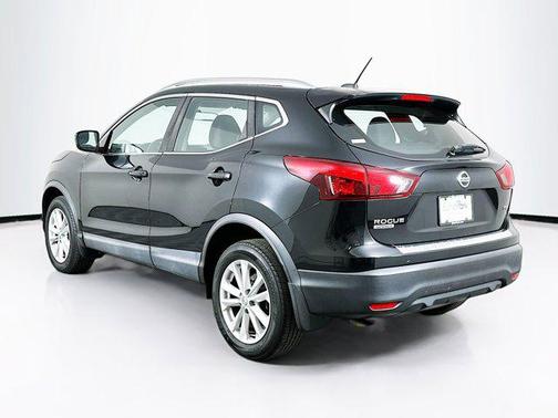 2017 Nissan Rogue Sport SV