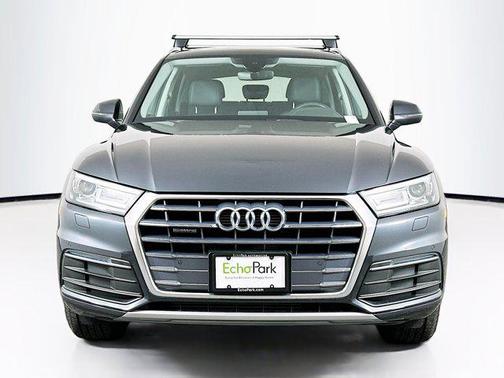 2020 Audi Q5 45 Titanium Premium