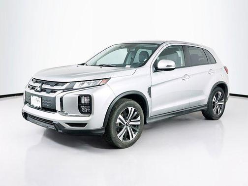 2025 Mitsubishi Outlander Sport SE