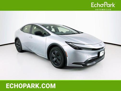 2024 Toyota Prius LE