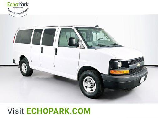 2016 Chevrolet Express 2500 LS