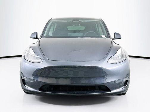 2024 Tesla Model Y Long Range Dual Motor All-Wheel Drive
