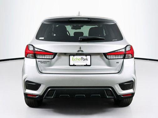 2025 Mitsubishi Outlander Sport SE